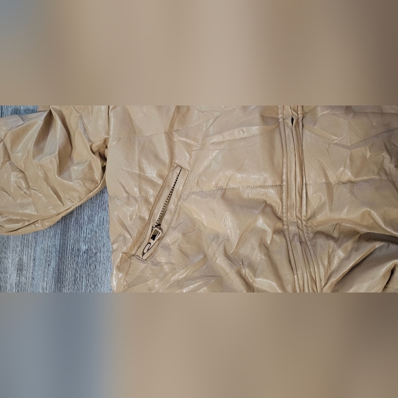 Tan Puffer Jacket - Picture 5 of 9